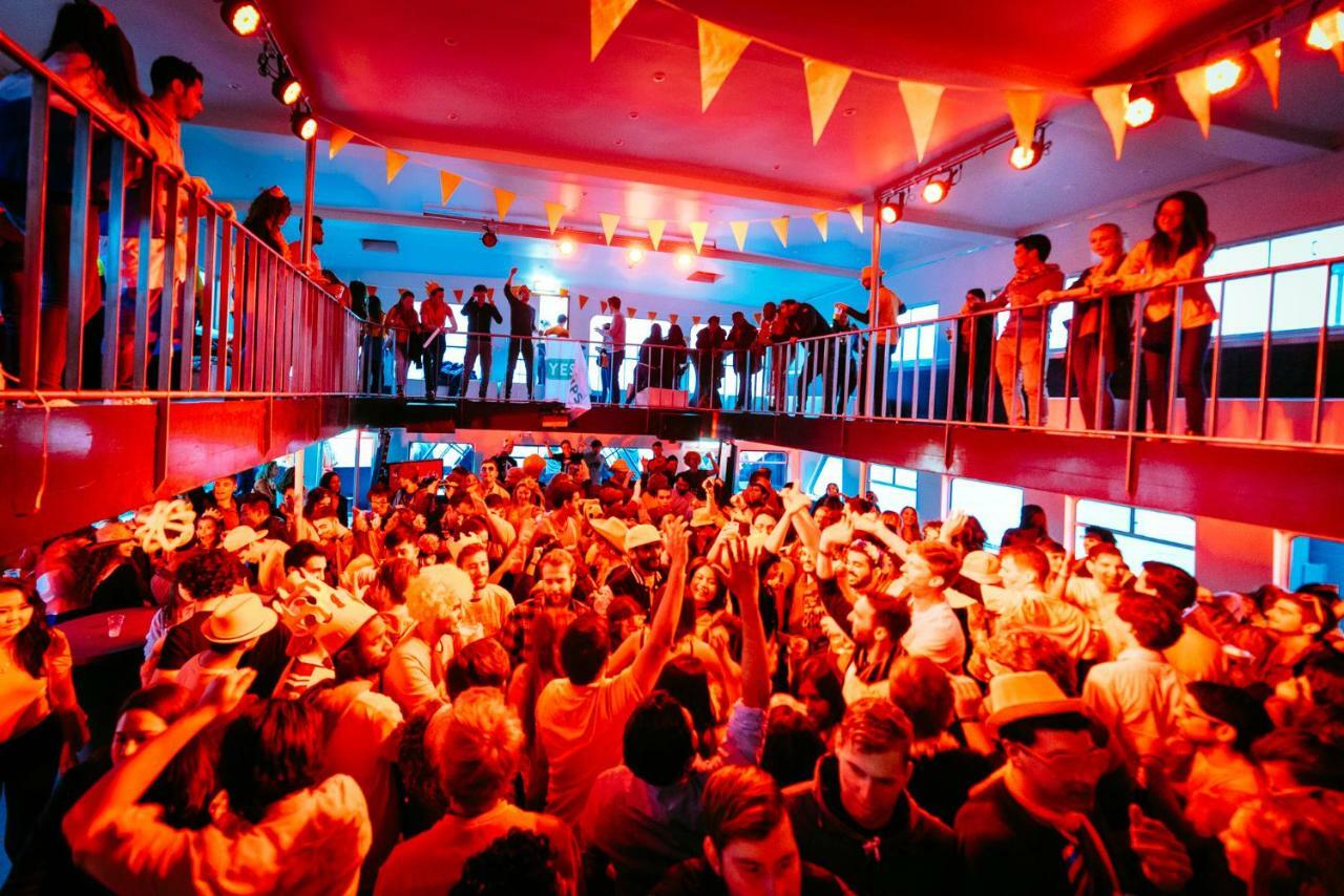 The Esn Kingsday Campsite Amsterdam Exterior foto
